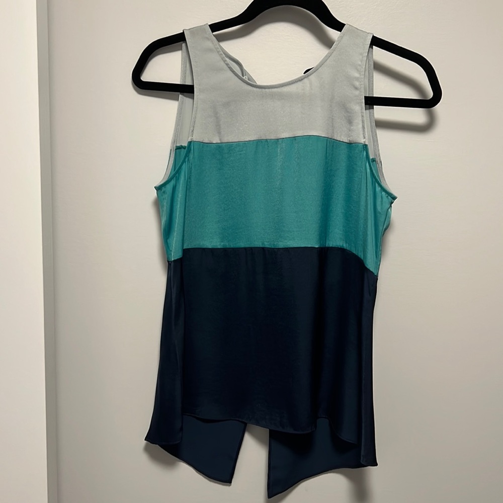 Brand new with tags BCBG Lucie top in xs